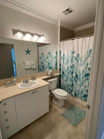 806 E Windward Way E 623, Lantana, FL 33462