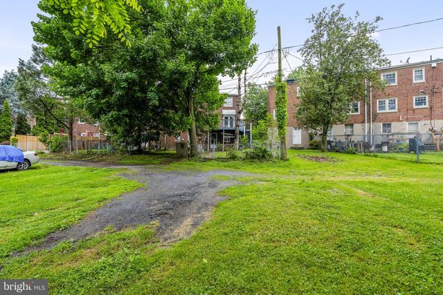 61 HERSHEY AVE, Lancaster, PA 17603