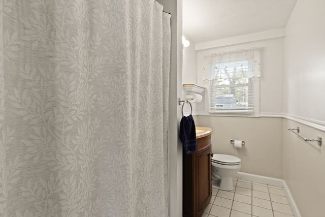 17 Francine Rd, Raynham, MA 02727