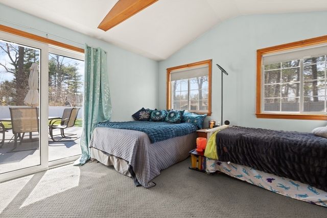 17 Francine Rd, Raynham, MA 02727