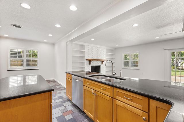 1711 CHESTNUT AVENUE, Winter Park, FL 32789