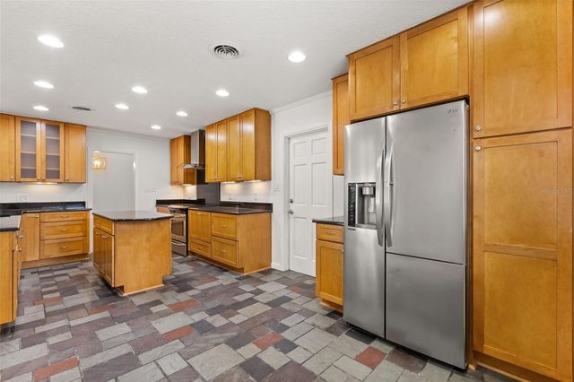 1711 CHESTNUT AVENUE, Winter Park, FL 32789