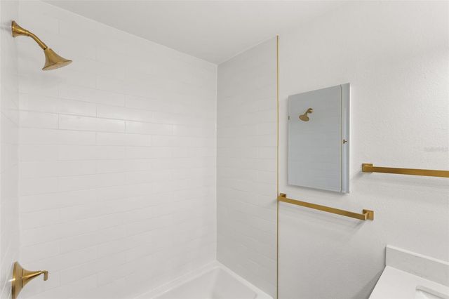 1711 CHESTNUT AVENUE, Winter Park, FL 32789