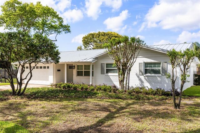 1711 CHESTNUT AVENUE, Winter Park, FL 32789