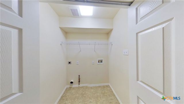 1105 Burgess Drive, Leander, TX 78641