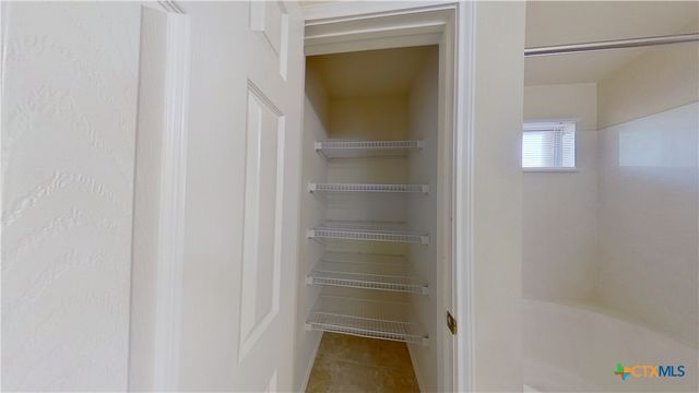 1105 Burgess Drive, Leander, TX 78641