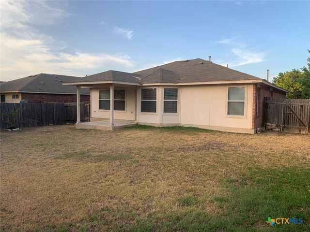 1105 Burgess Drive, Leander, TX 78641