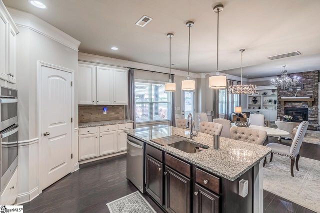 6 Cool Meadow Way, Fountain Inn, SC 29644