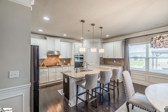 6 Cool Meadow Way, Fountain Inn, SC 29644