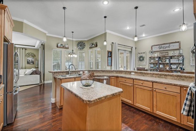 1102 MYRTLE BREEZES COURT, Fruitland Park, FL 34731