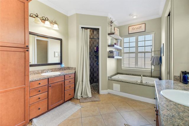 1102 MYRTLE BREEZES COURT, Fruitland Park, FL 34731