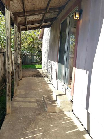 12312 Dellrey DR A, Austin, TX 78758