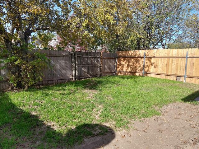 12312 Dellrey DR A, Austin, TX 78758