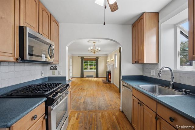 240 N Highland Street, Dearborn, MI 48128