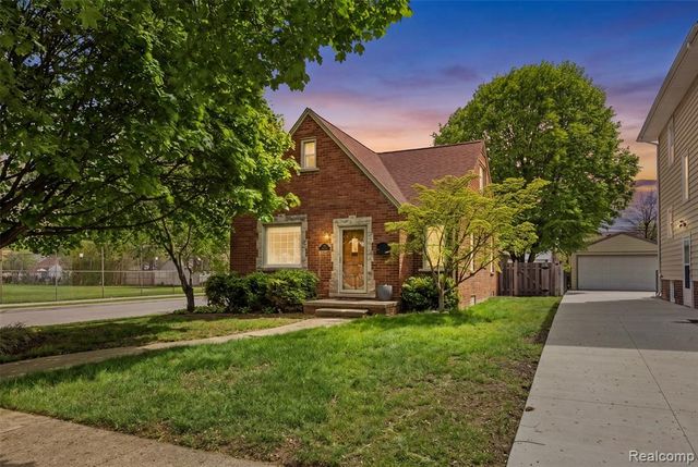 240 N Highland Street, Dearborn, MI 48128