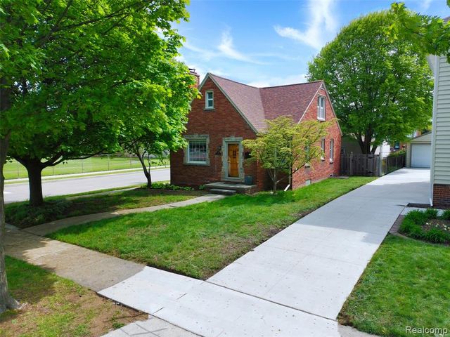 240 N Highland Street, Dearborn, MI 48128