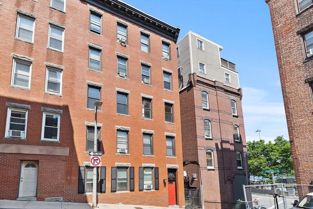 16 Foster St 7, Boston, MA 02109