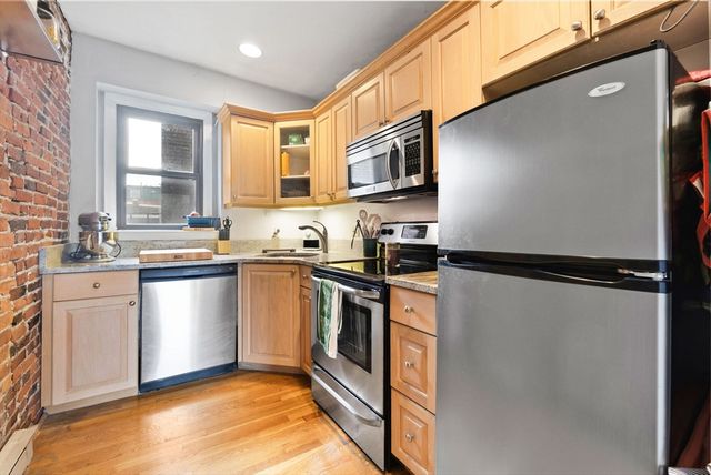 16 Foster St 7, Boston, MA 02109