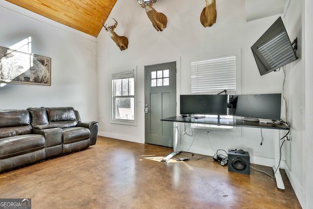 3315 Hammett Road, Hogansville, GA 30230