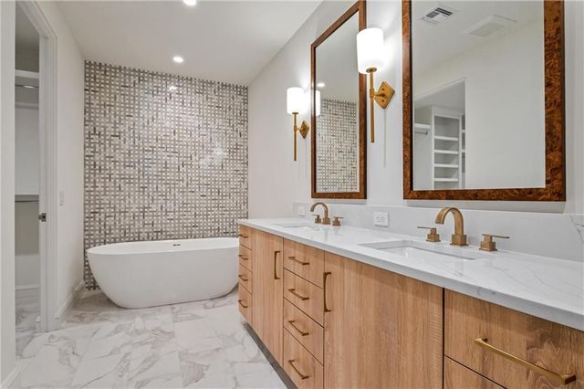 6429 Grandmark Drive, Oklahoma City, OK 73116