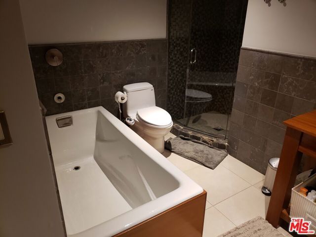 10450 WILSHIRE 6D-1, Los Angeles, CA 90024