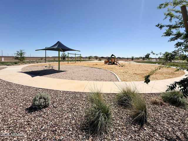 6660 E FIDDLENECK Way, San Tan Valley, AZ 85143