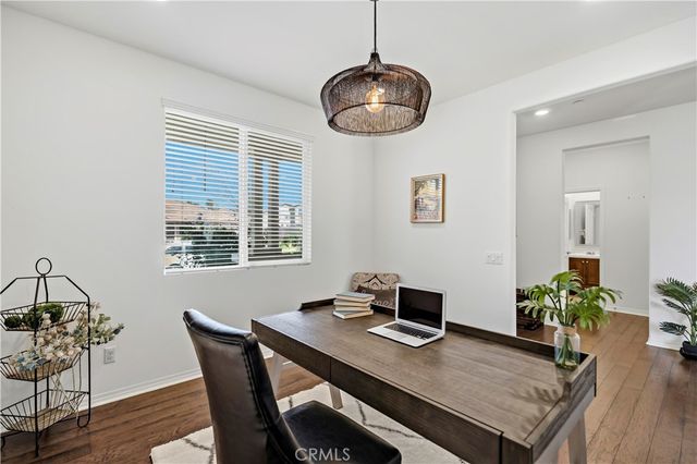 6882 Keyway Court, Jurupa Valley, CA 91752