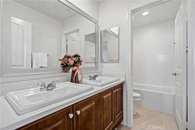 6882 Keyway Court, Jurupa Valley, CA 91752