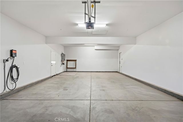 6882 Keyway Court, Jurupa Valley, CA 91752