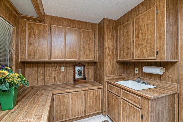 1112 Cardiff, Santa Maria, CA 93455