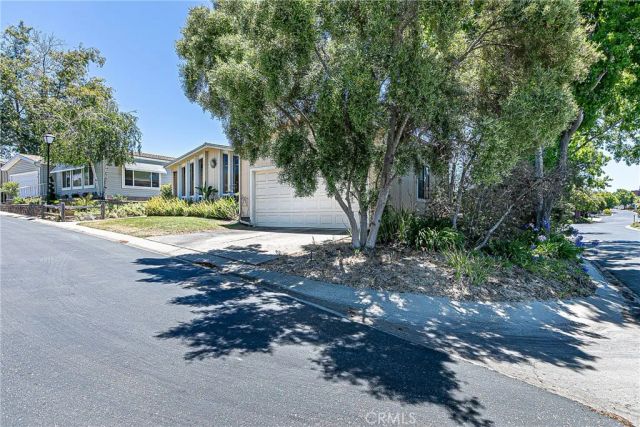 1112 Cardiff, Santa Maria, CA 93455