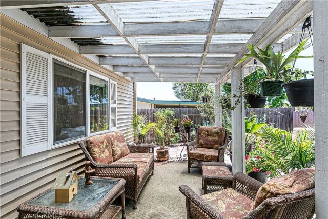 1112 Cardiff, Santa Maria, CA 93455