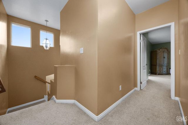 5213 Shoreview Villa Court, Bakersfield, CA 93311