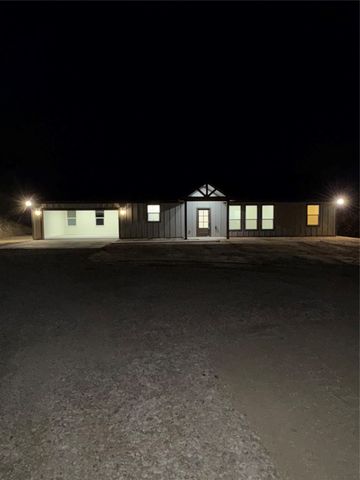 1625 Anchors Way, Bluff Dale, TX 76433