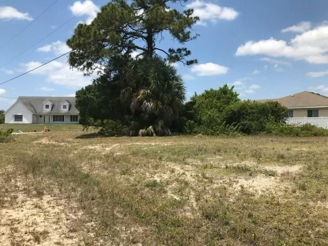 215 SW 9TH PLACE, Cape Coral, FL 33991