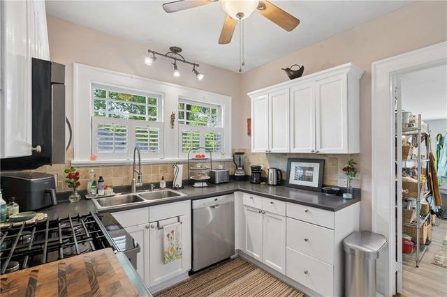 983 Alloway Place SE, Atlanta, GA 30316