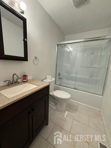 8 Benjamin Franklin Drive G, Monroe, NJ 08831