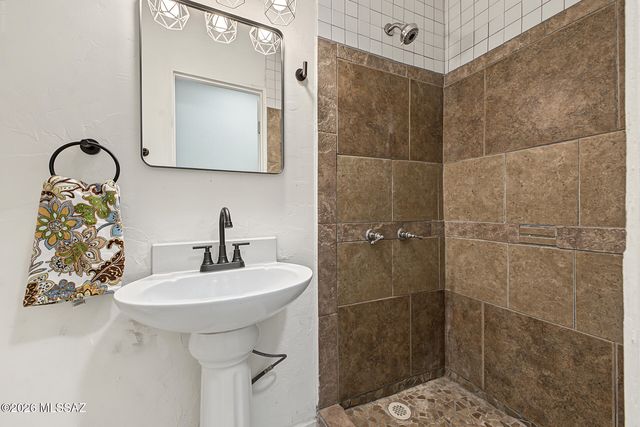 3042 N Park Avenue, Tucson, AZ 85719