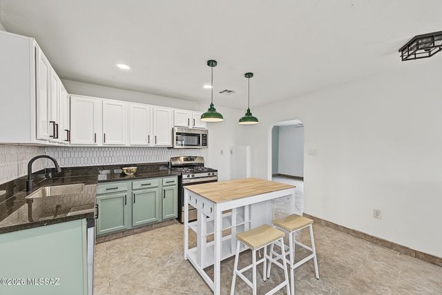 3042 N Park Avenue, Tucson, AZ 85719