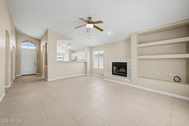 8949 W HUBBELL Street, Phoenix, AZ 85037