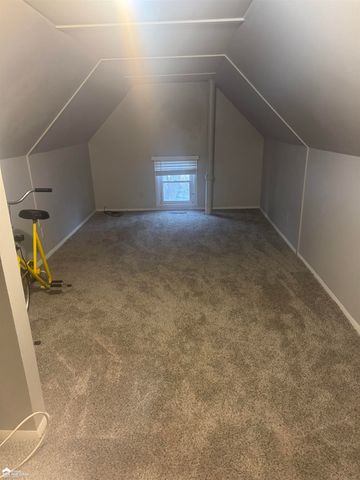 512 Bradley Street, Owosso, MI 48867