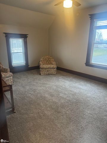 512 Bradley Street, Owosso, MI 48867