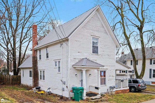 512 Bradley Street, Owosso, MI 48867