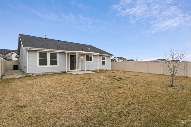 10293 Longtail Dr., Nampa, ID 83687