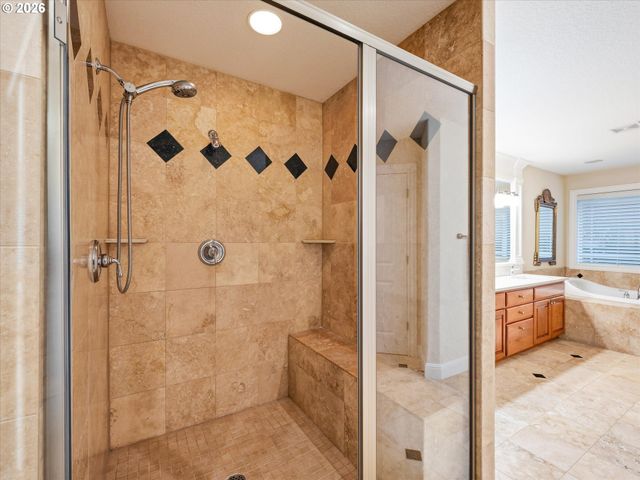 1200 Ne 146TH Ave, Vancouver, WA 98684