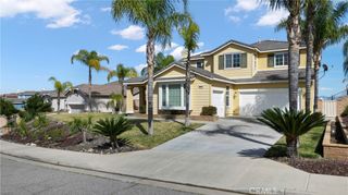 25 Volta Del Tintori Street, Lake Elsinore, CA 92532