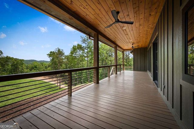 62 Tiffany Lane, Mineral Bluff, GA 30559