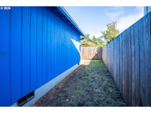 6620 Se 80TH Ave, Portland, OR 97206