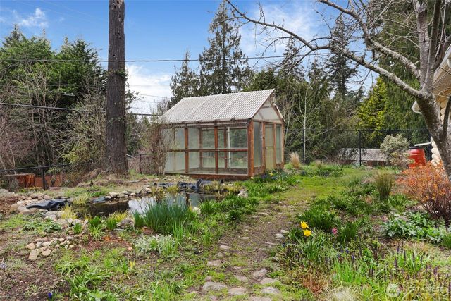 19413 88th Avenue W, Edmonds, WA 98026