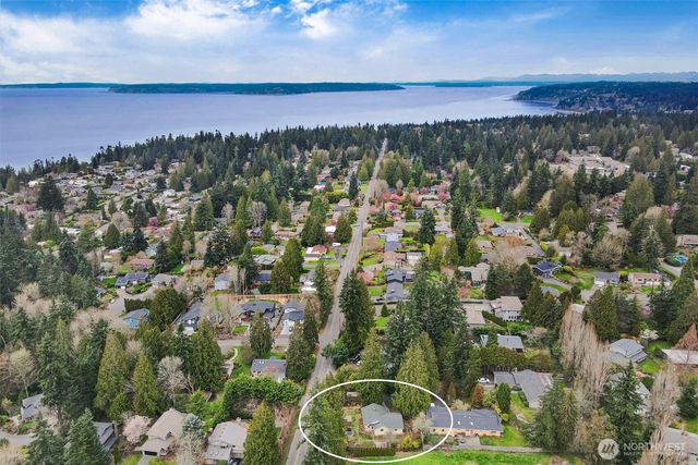 19413 88th Avenue W, Edmonds, WA 98026